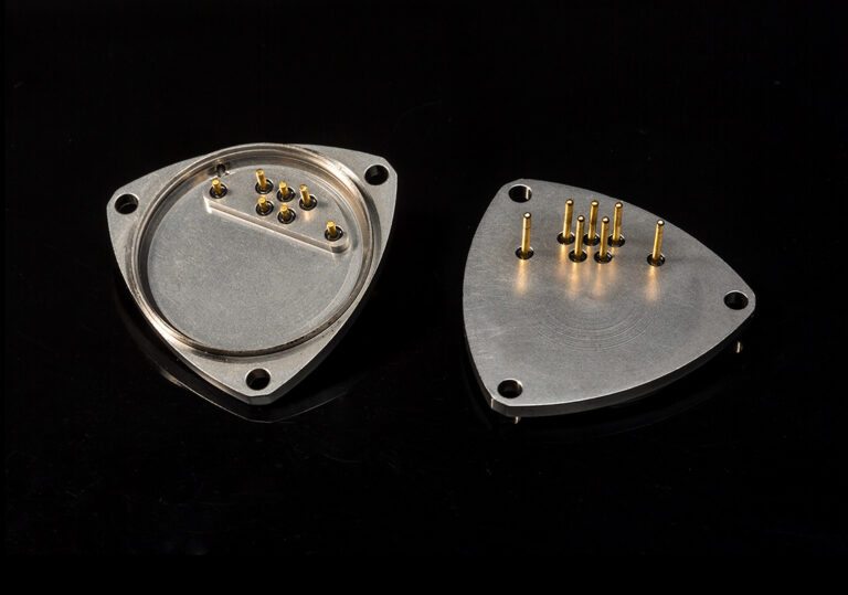 Stainless-Steel 316L Gyro-Base Header, 7 pin Gold Plated Contacts.
